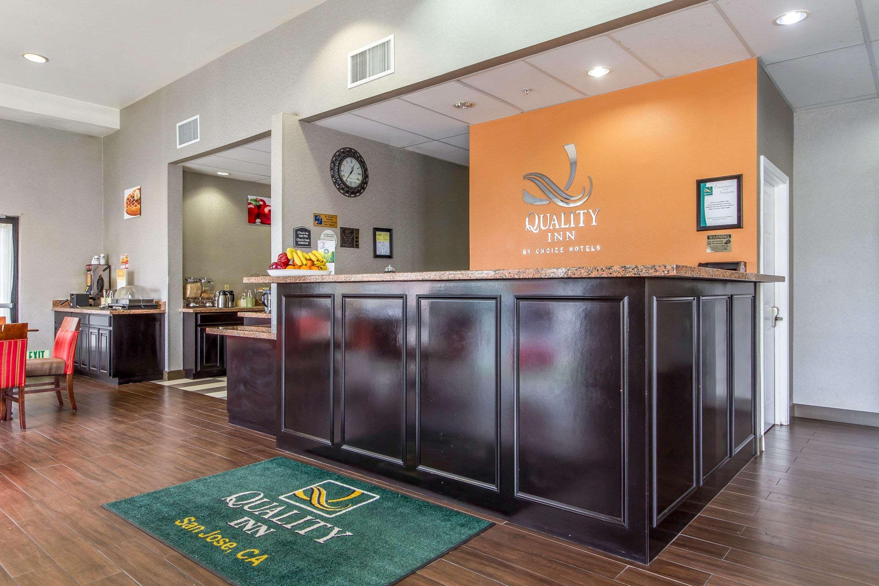Comfort Inn San Jose International Airport Buitenkant foto